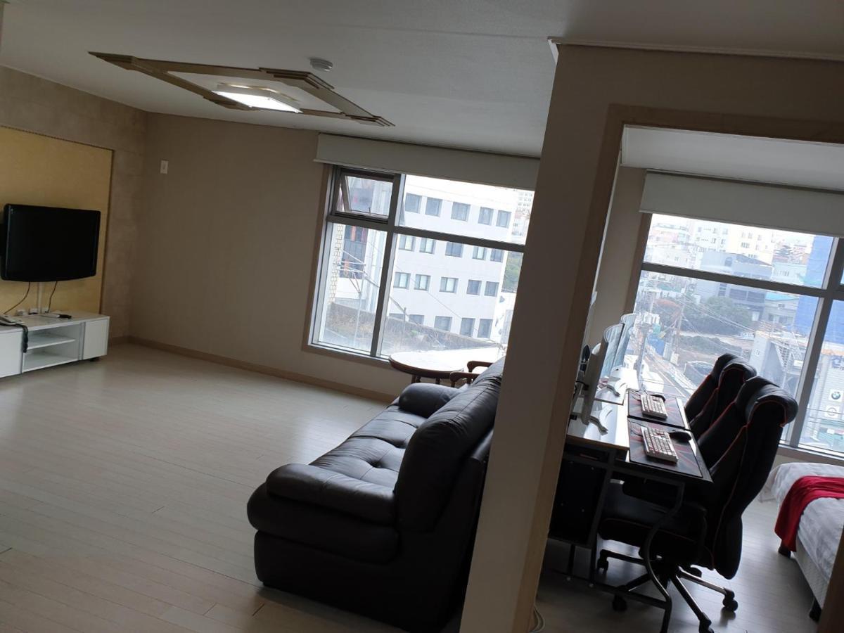 R&T Hotel Jeju Ngoại thất bức ảnh