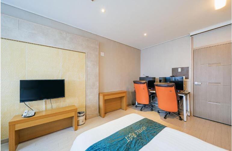 R&T Hotel Jeju Ngoại thất bức ảnh