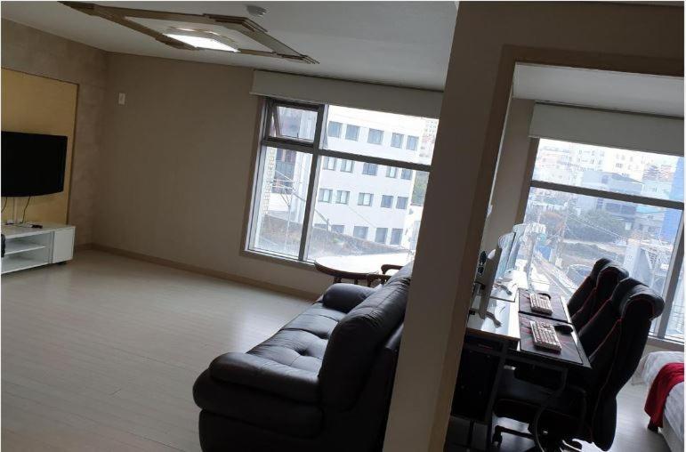 R&T Hotel Jeju Ngoại thất bức ảnh