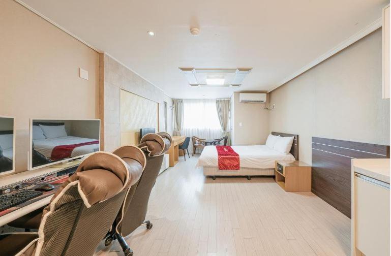 R&T Hotel Jeju Ngoại thất bức ảnh