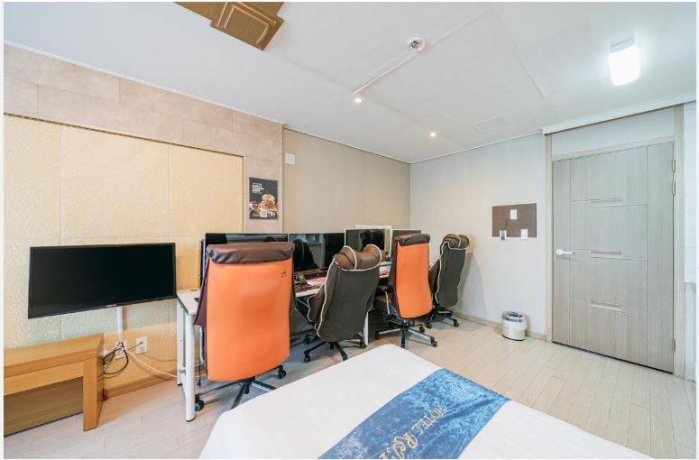 R&T Hotel Jeju Ngoại thất bức ảnh