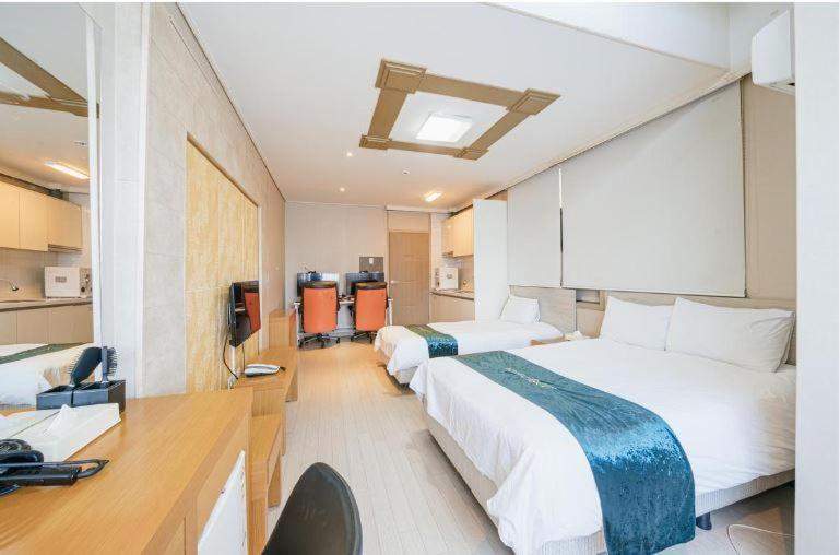 R&T Hotel Jeju Ngoại thất bức ảnh