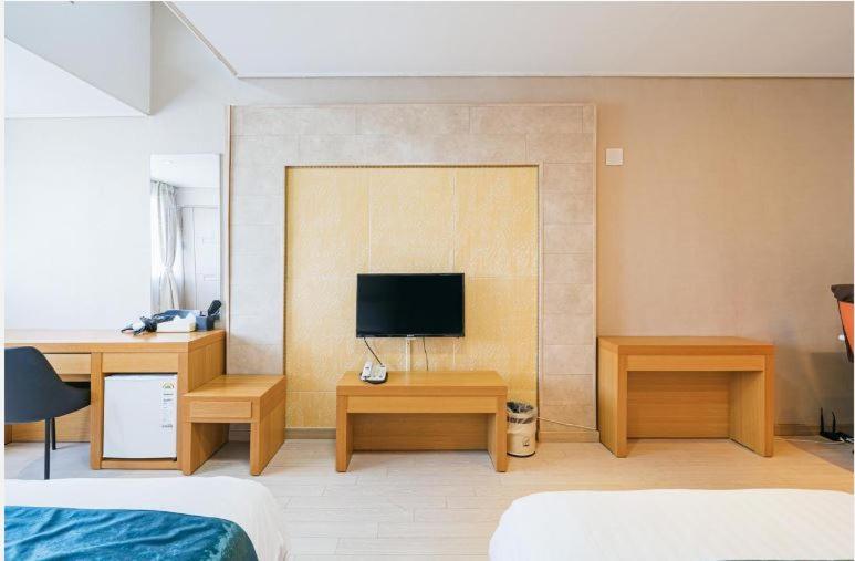 R&T Hotel Jeju Ngoại thất bức ảnh