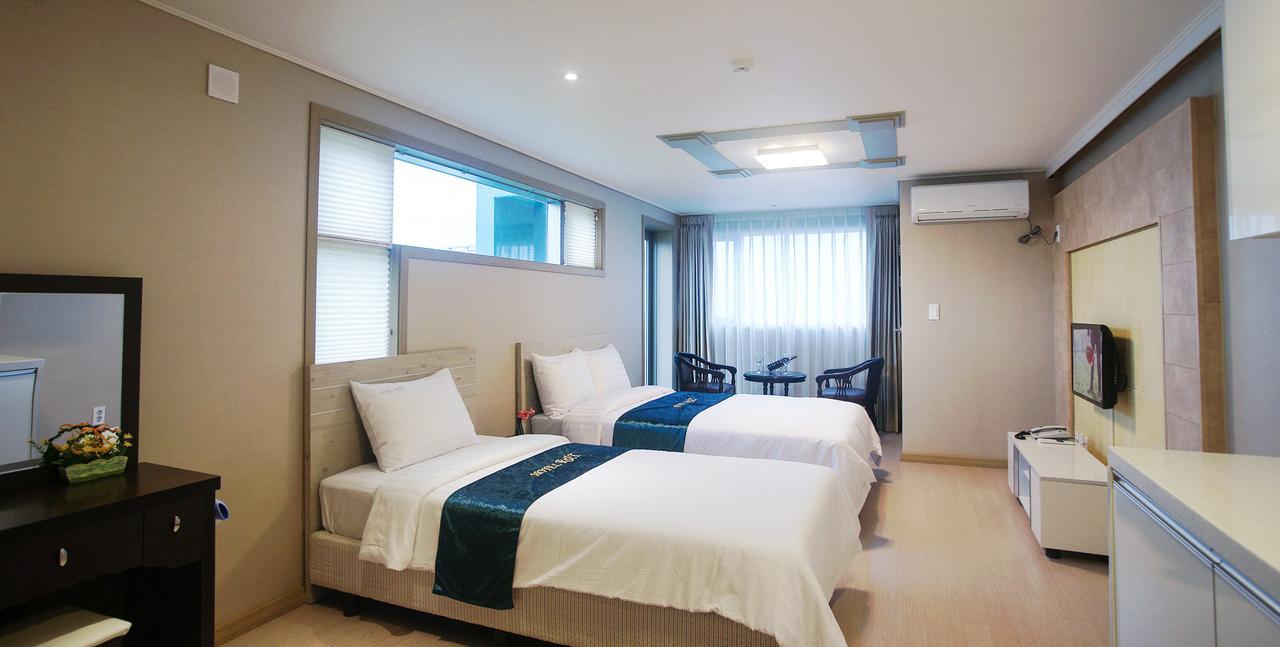 R&T Hotel Jeju Ngoại thất bức ảnh
